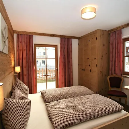 Lägenhet Zauberwinkel-1 By Interhome Esbaum